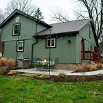 Creekside Cottage