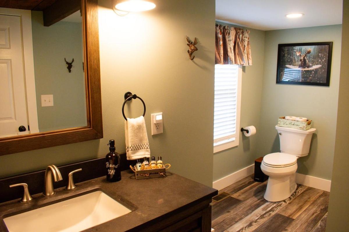 Creekside Holiday home *